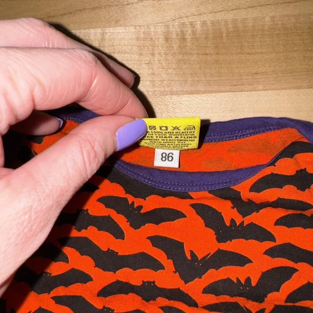 DUNS Sweden More Than A Fling Bats Onesie Size 86 cl 12-18 Months